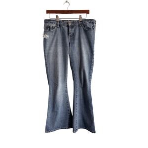 Choice Calvin Klein Ultra Low Flare Jeans Medium Wash Distressed Denim Size 30